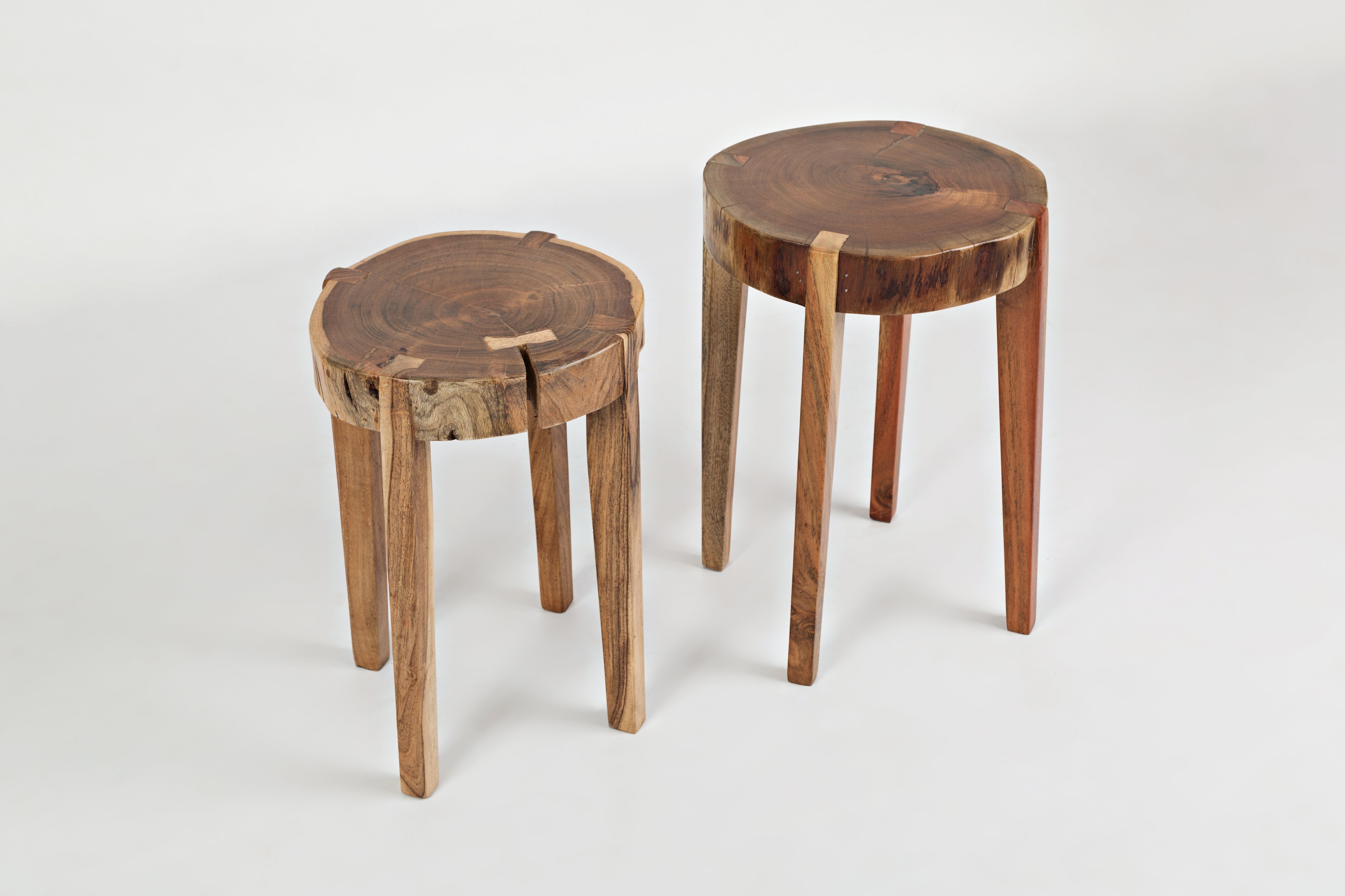 Wooden Round Accent Tables With Tappered Legs, Set Of Two, Brown