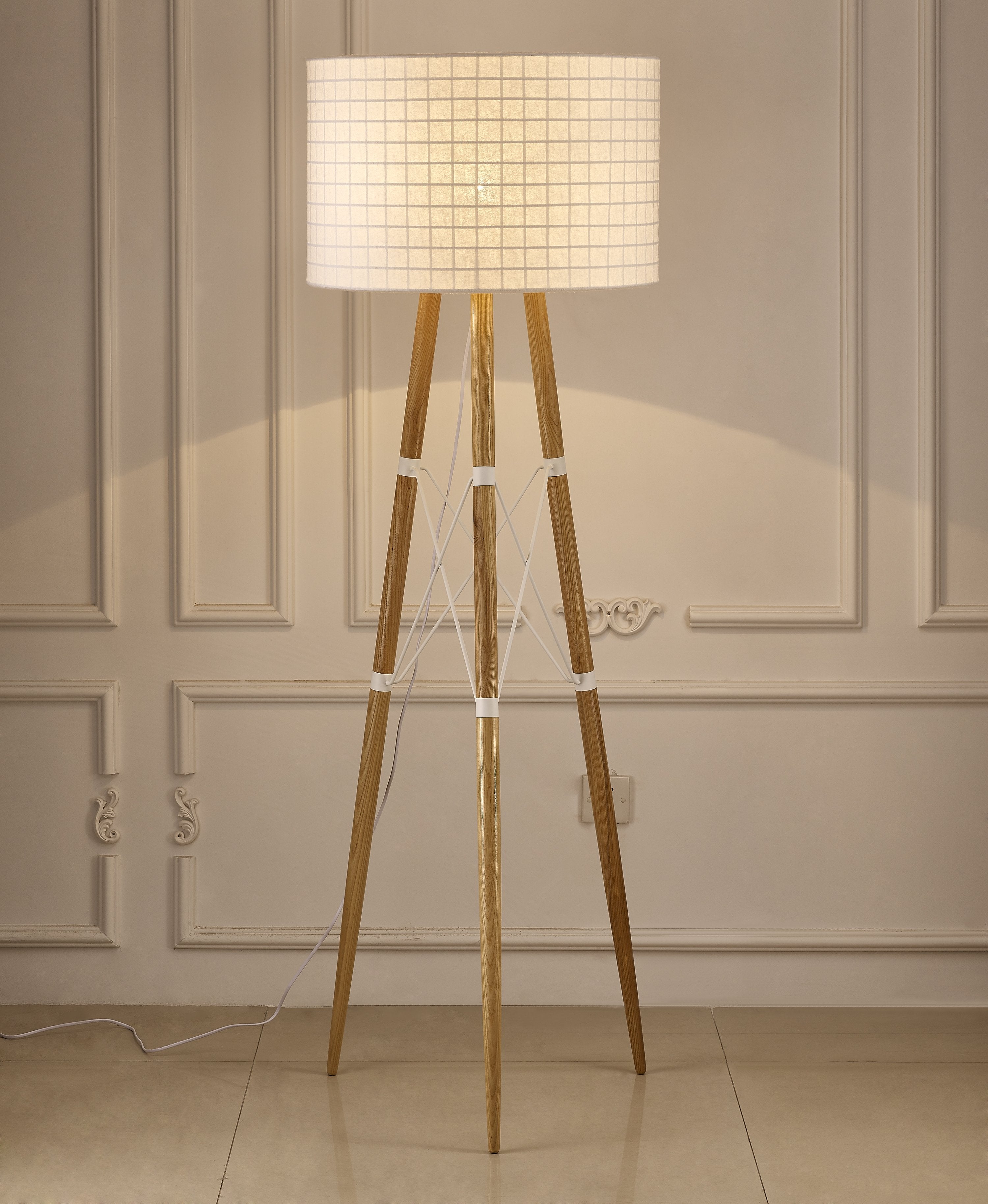 Whiteline Modern Living - Amber Floor Lamp - UNQFurniture