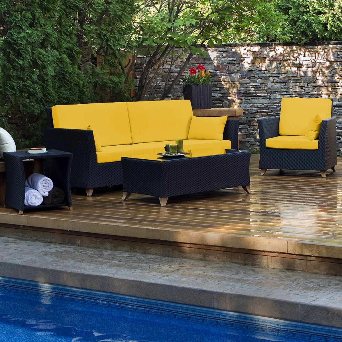 4-Piece Rattan Deep Seating Set and Cushions, Yellow