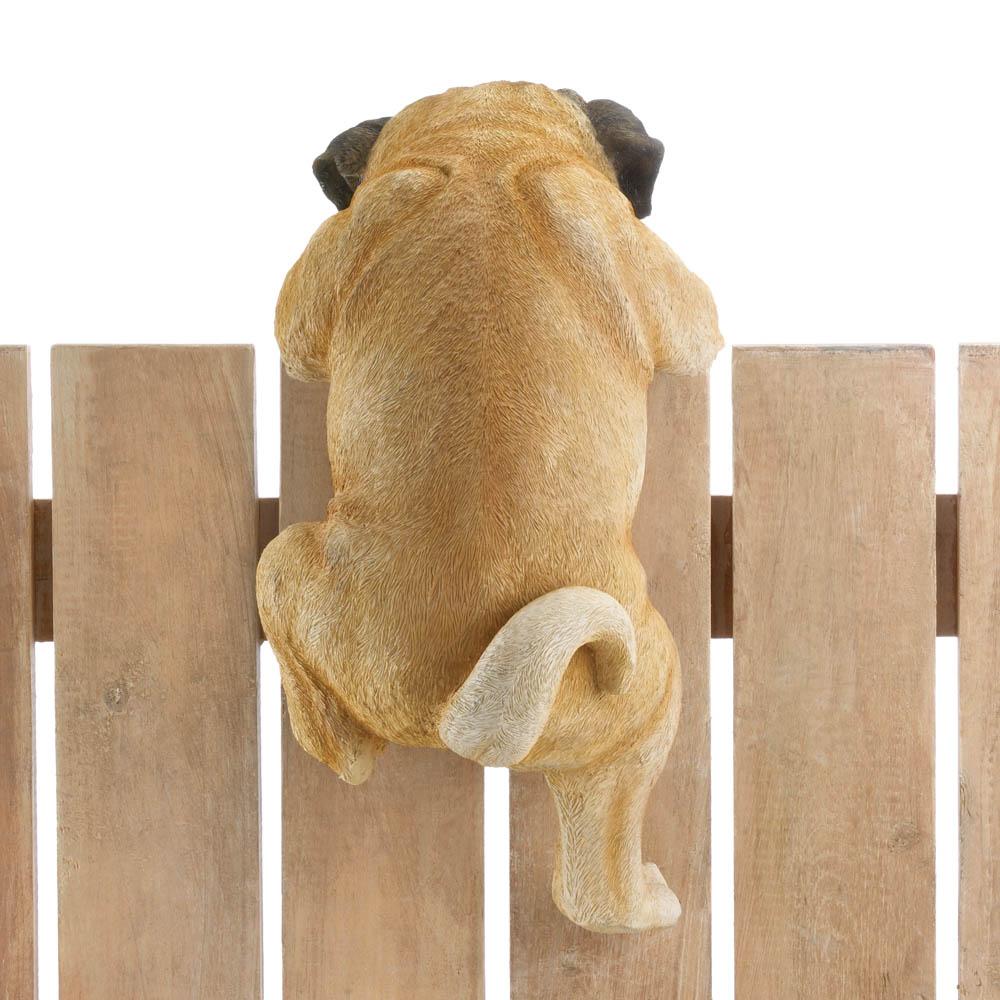 Climbing Pug Daisy Decor - UNQFurniture