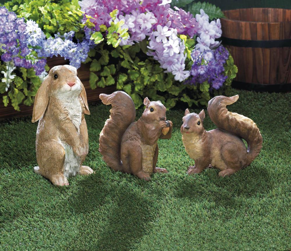 Curious Rabbit Garden Statue - UNQFurniture