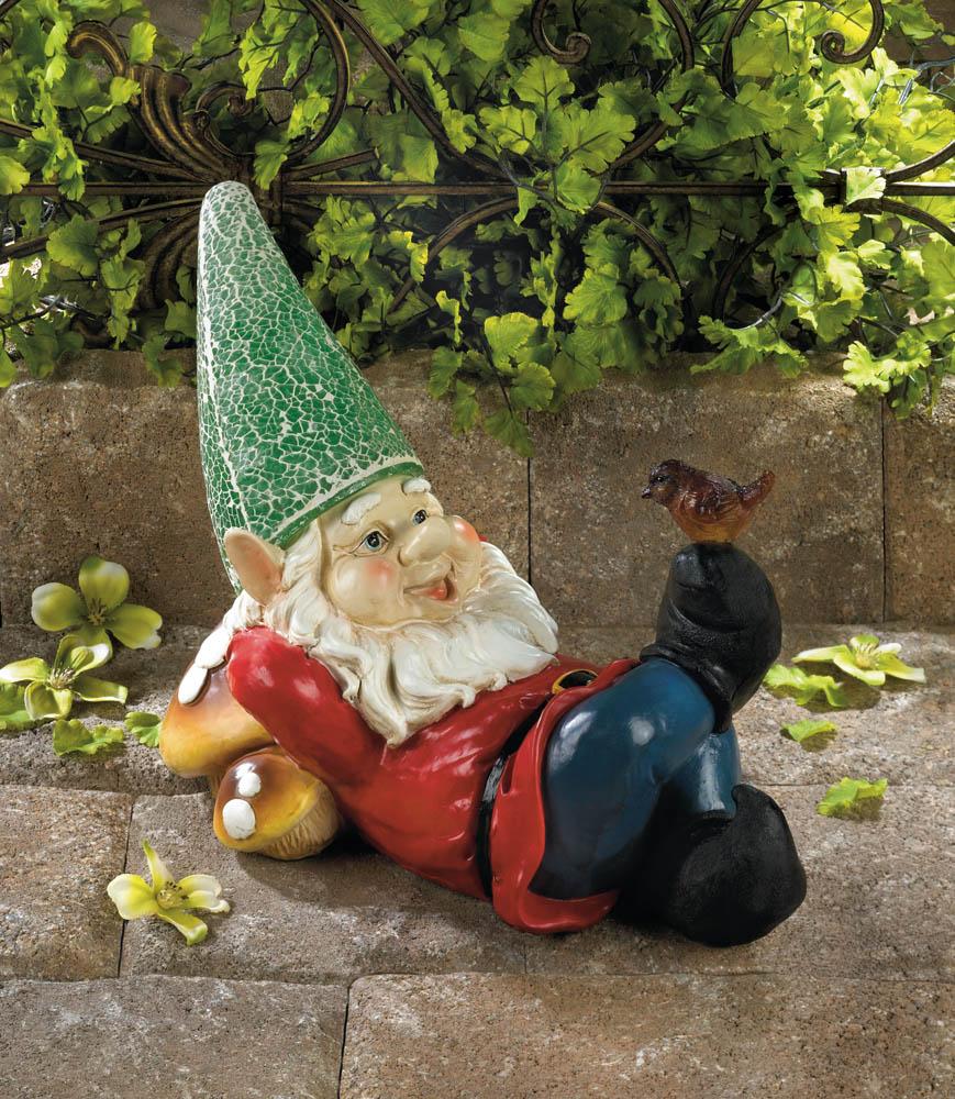 Lazy Gnome Solar Garden Statue - UNQFurniture