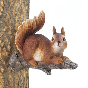 Lounging Squirrel Tree Decor - UNQFurniture