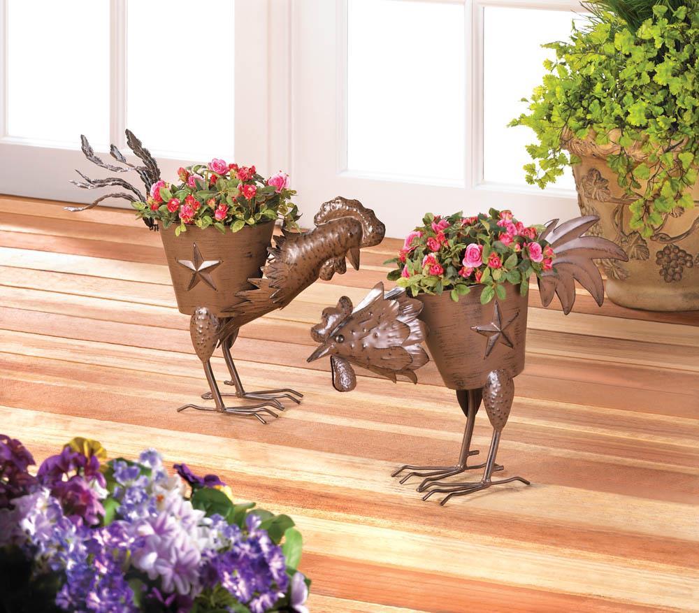 Pecking Rooster Iron Planter - UNQFurniture