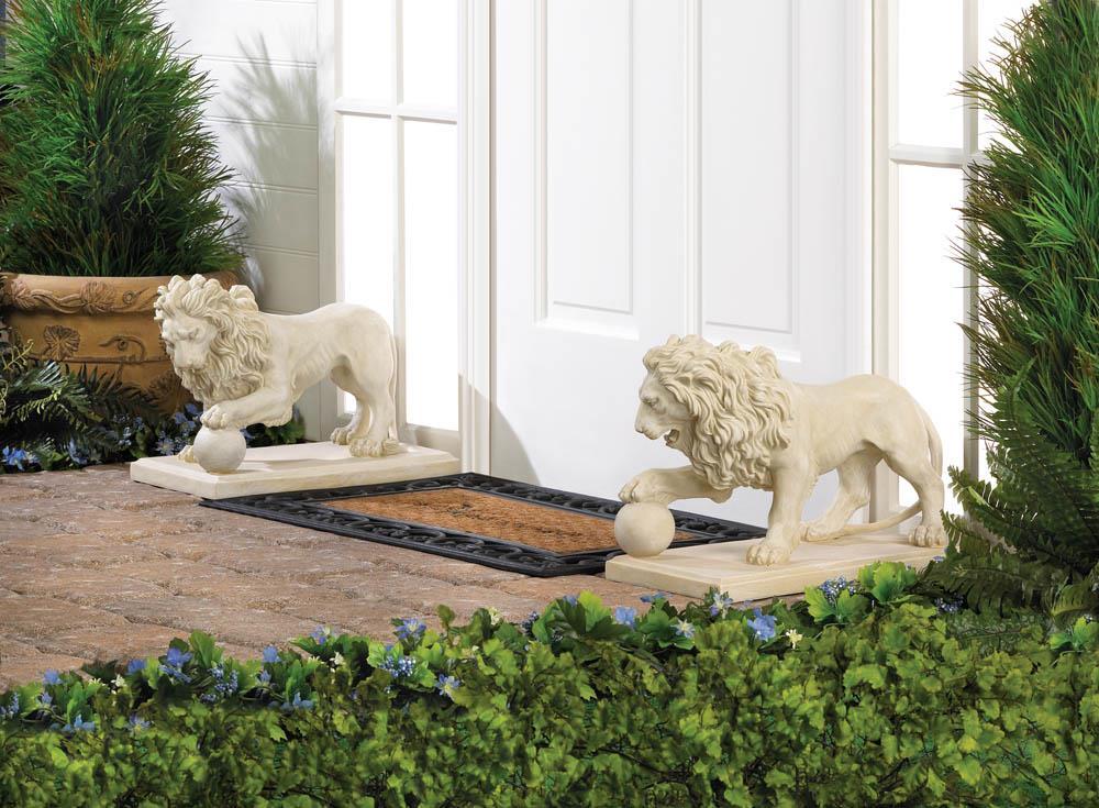 Regal Outdoor Lion Statues - UNQFurniture