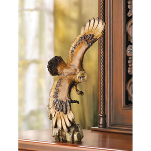 Soaring Eagle Statue - UNQFurniture